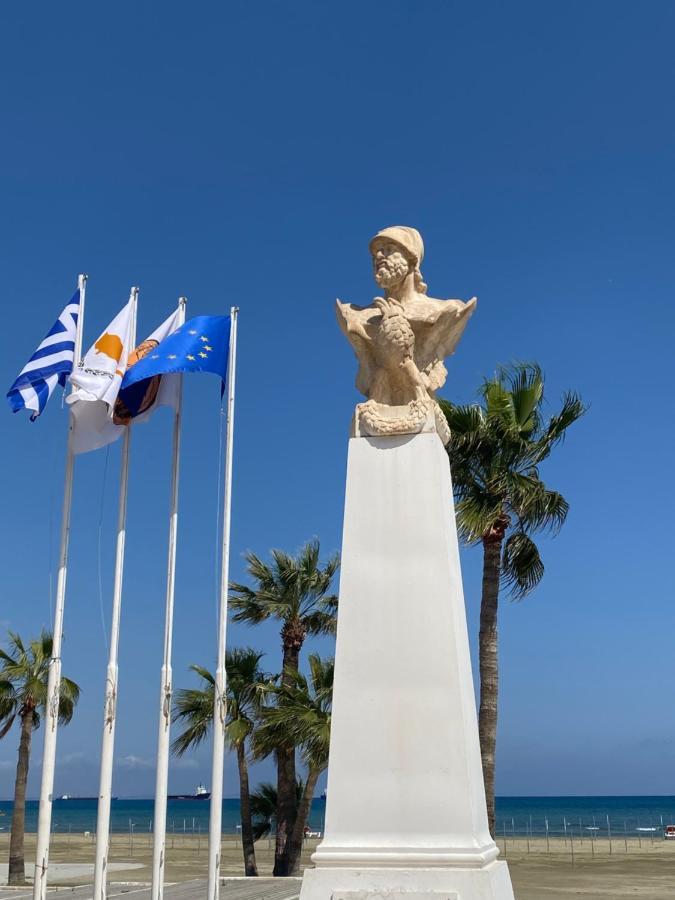 Larnaca Beach Apartment 44 Extérieur photo