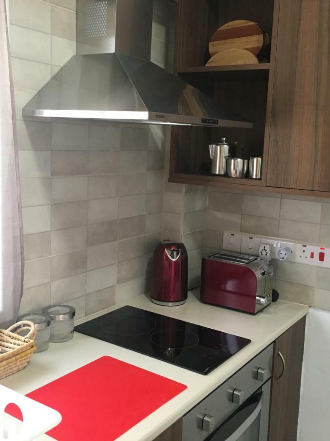 Larnaca Beach Apartment 44 Extérieur photo