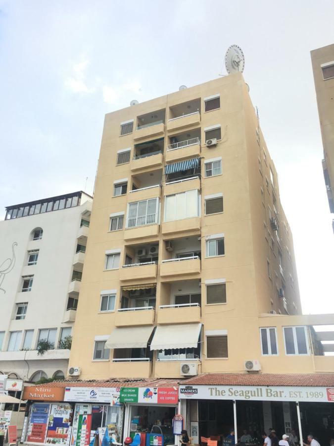 Larnaca Beach Apartment 44 Extérieur photo