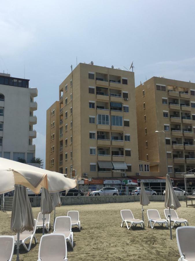 Larnaca Beach Apartment 44 Extérieur photo
